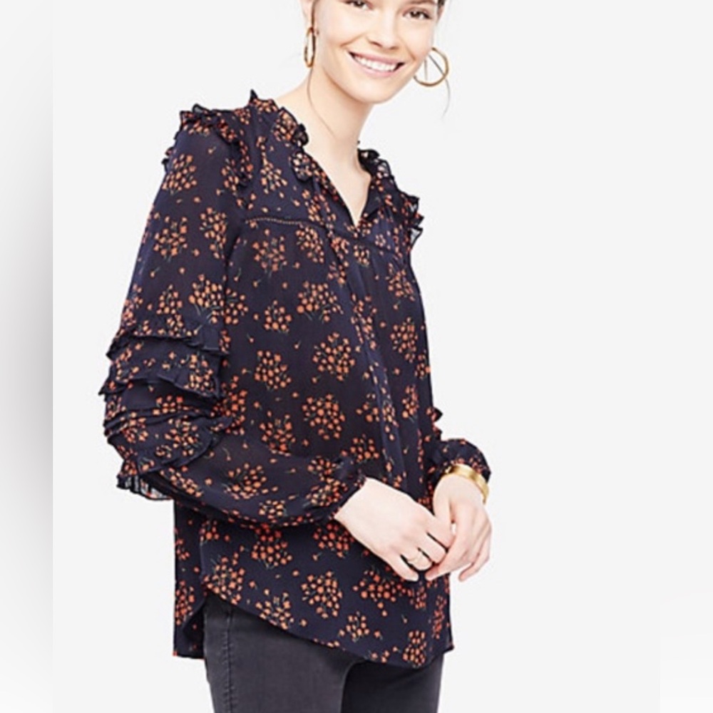 ANN TAYLOR Bouquet ruffle sleeve blouse